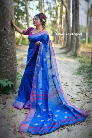 Handloom cotton saree with copper zari royal blue