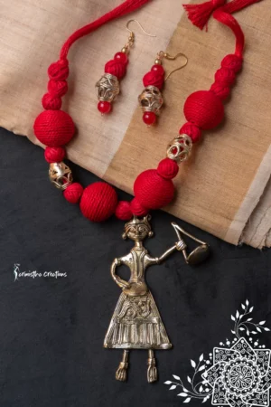 Hand-Made Dokra Necklace (Baul Figure, Red)