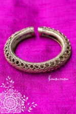 Hand-Made Dokra Bangle (Round, Natural)