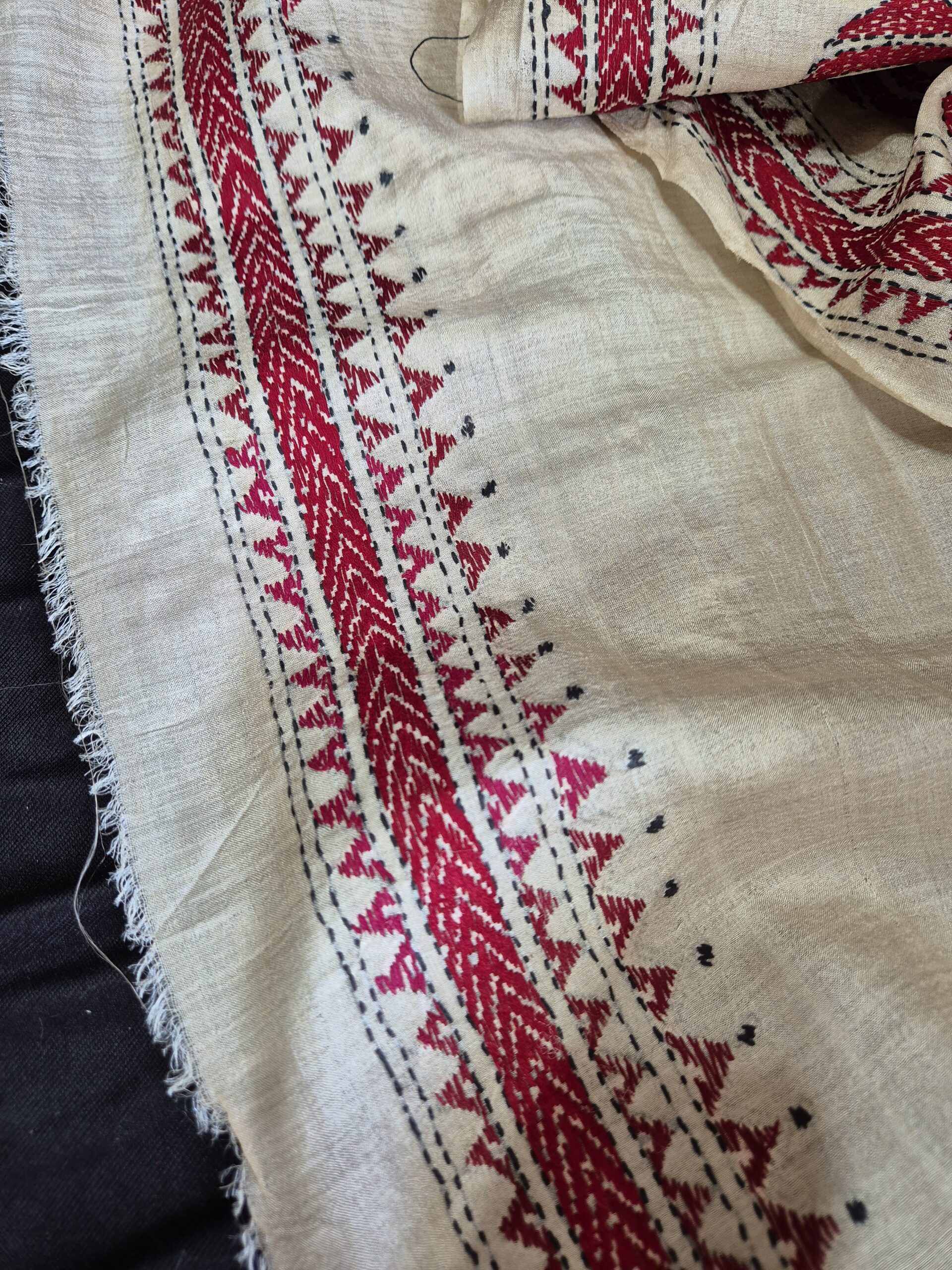 Temple Border & Flower Kantha Stitch on Undyed Pure Tussar - Image 6